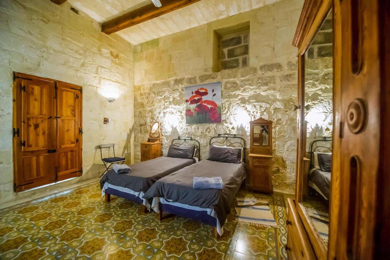 Steves Villas Villa ta Rosi Xagħra Esterno foto