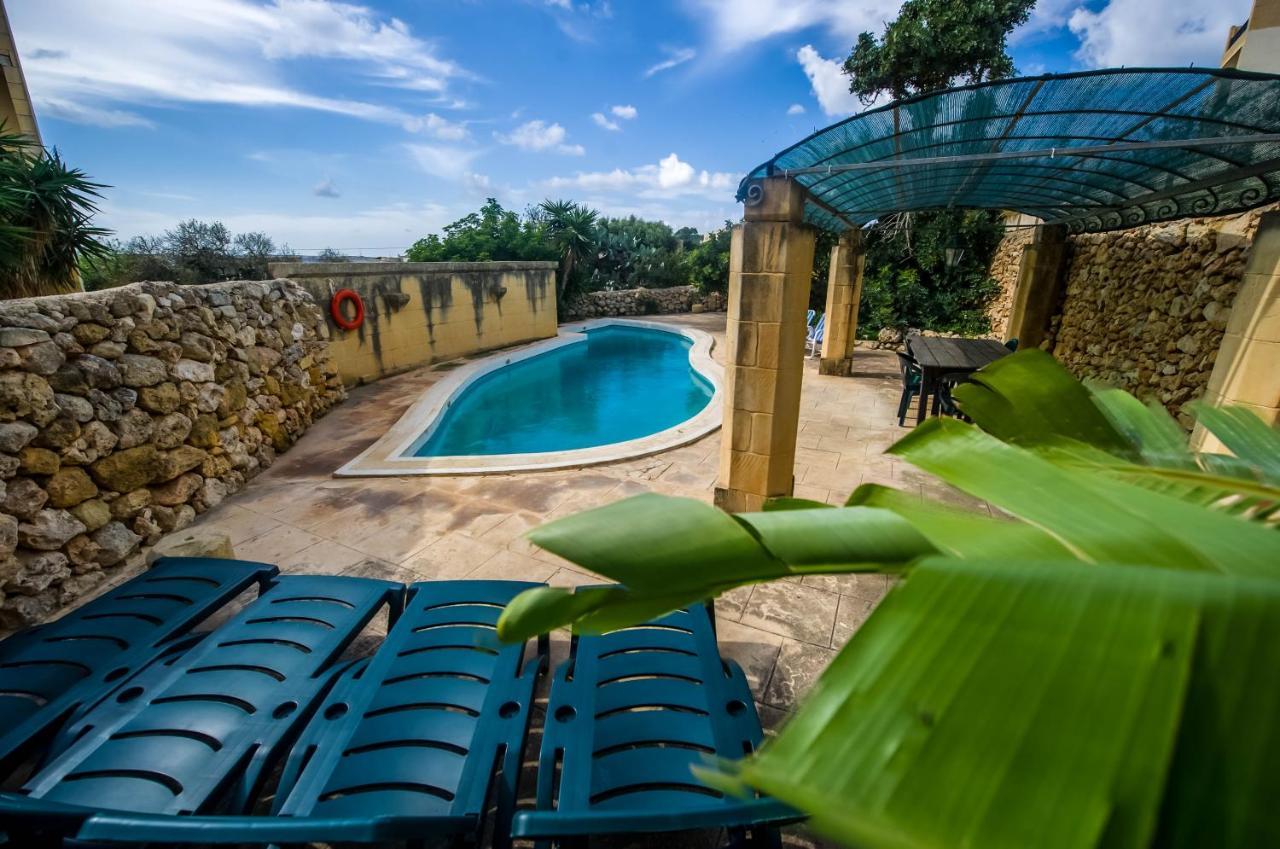 Steves Villas Villa ta Rosi Xagħra Esterno foto